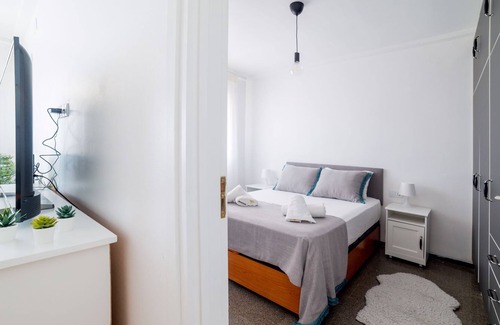 Mataro Condo | Apartamento Cerca de la Playa y de Barcelona