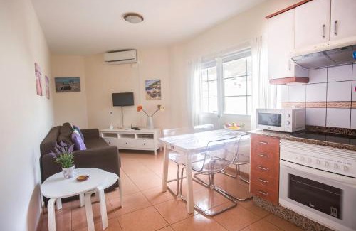 Gran Tarajal Apartment | Apartamento con ascensor en primera línea