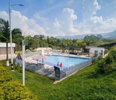 Dosquebradas Apartment | Apartamento con Piscina en Dosquebradas