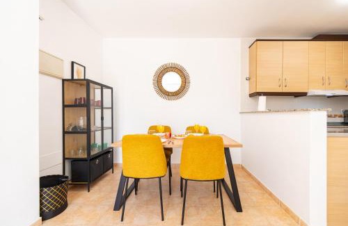 Los Geraeos Apartment | Apartamento con terraza y piscina en Los Collados - By Aloha Palma