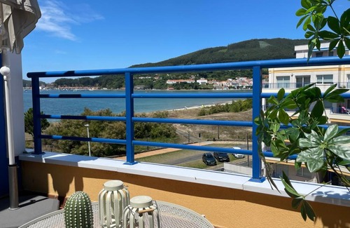Cerdeira Apartment | Apartamento con vistas al mar B5 Urb Puerto Azul