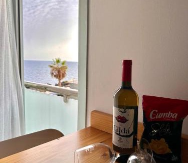 Los Abrigos Apartment | Apartamento costero, los Abrigos.