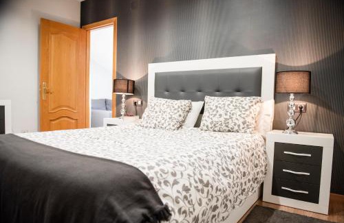 Chantada Apartment | Apartamento Cuatro Caminos