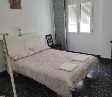 En Corts Apartment | Apartamento Cuatro Carreres