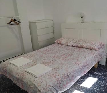En Corts Apartment | Apartamento Cuatro Carreres