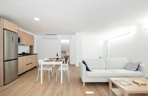 Torre de Benagalbon Apartment | Apartamento de invitados de ensueño a 100 m de la playa