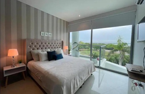 Cartagena Walled City Apartment | APARTAMENTO DE LUJO 3 HABITACIONES CON JACUZZI HOTEL SONESTA MORROS
