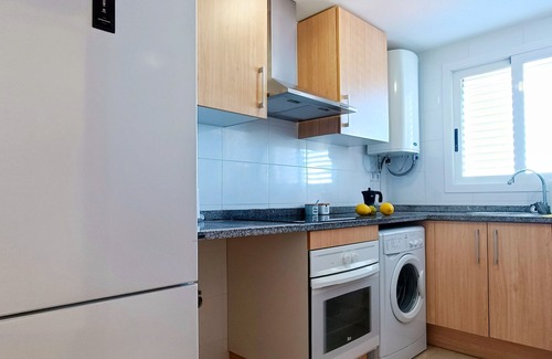 Vinaros Apartment | Apartamento de dos dormitorios con piscina comunitaria