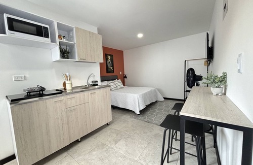 La Candelaria Apartment | Apartamento de Lujo a una Cuadra del Tranvía