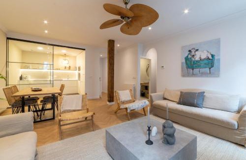 San Sebastian Centro Apartment | Apartamento Deluxe Bella Easo by Cisan Rentals
