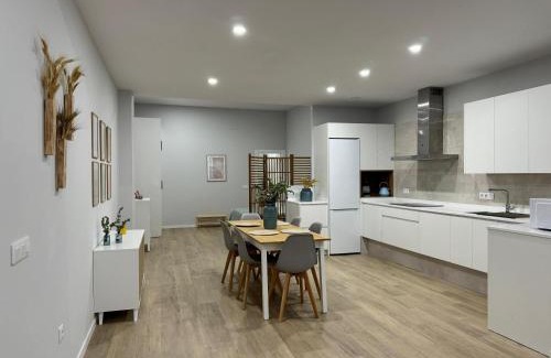 Ciudad Jardin Apartment | Apartamento Deluxe Verona