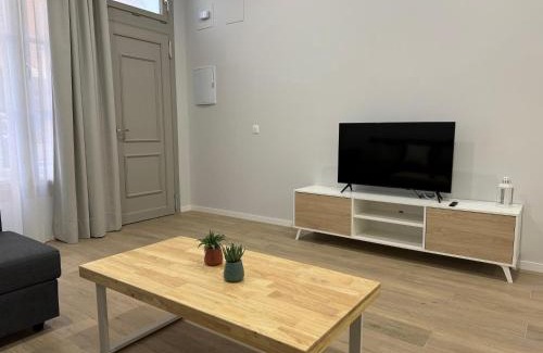 Ciudad Jardin Apartment | Apartamento Deluxe Verona