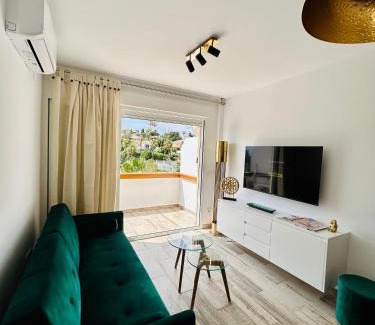 Carib Playa Apartment | Apartamento-Duplex de lujo en Marbella, Dunas de Artola