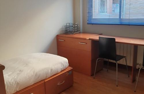Lardero Apartment | Apartamento en Lardero 4 Pax, parking incluido