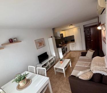 Santa Margarida Apartment | Apartamento en Santa Margarita en Port Badia