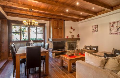 Baqueira Apartment | Apartamento Garona by Totiaran