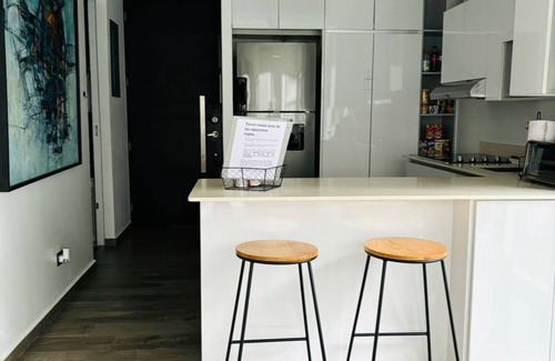 Zona 15 Apartment | Apartamento en Área de Cayalá, Embajada USA y Universidad del Valle y Explanada