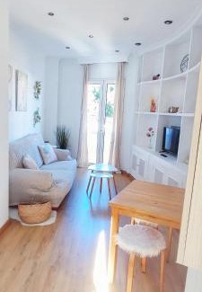 El Ejido Apartment | Apartamento Hermosilla
