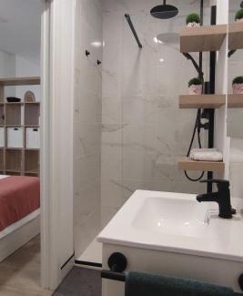 Bailen-Miraflores Apartment | Apartamento Ipalema