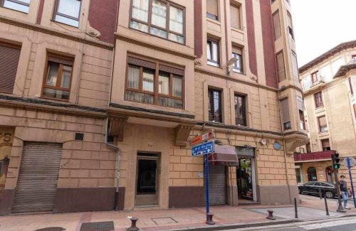 Barakaldo Apartment | Apartamento KUIA en el centro de Barakaldo al lado del metro
