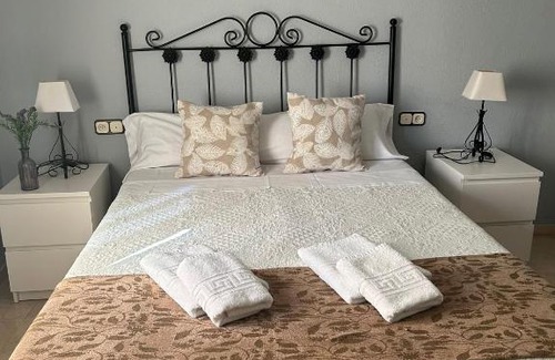 Almodovar del Rio Apartment | Apartamento La Iglesia