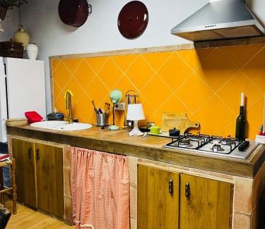 Pitres Apartment | Apartamento los tinaos