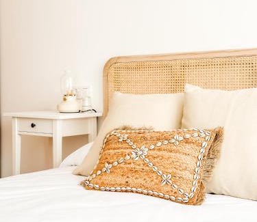 Cee Apartment | Apartamento Luar by ALÔGA