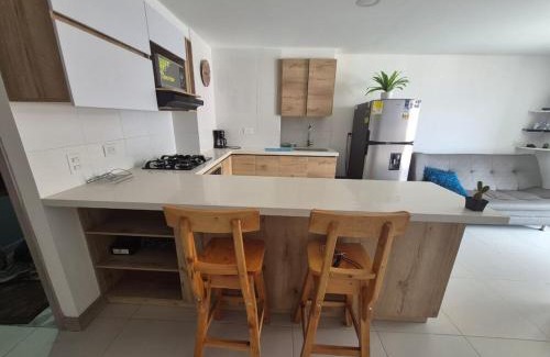 Laureles - Estadio Apartment | Apartamento Luareles-San joaquin-Balcon