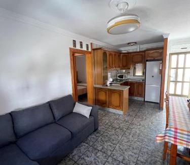 Agua Amarga Apartment | Apartamento Mari