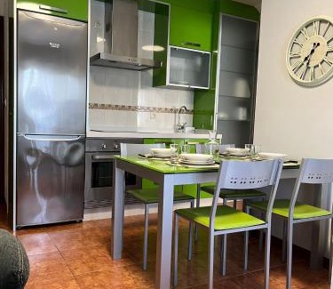 Catasol Apartment | Apartamento Marichu