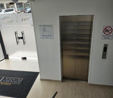 Tunja Apartment | Apartamento moderno frente a la Universidad Santo Tomás WiFi y parqueadero