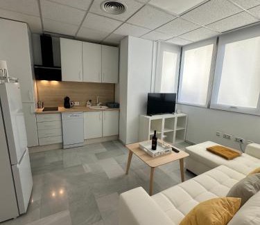 Plaza de Toros Vieja Apartment | Apartamento Moderno Soho - Nuevo! En el centro y cerca de la playa!Parking gratuito!