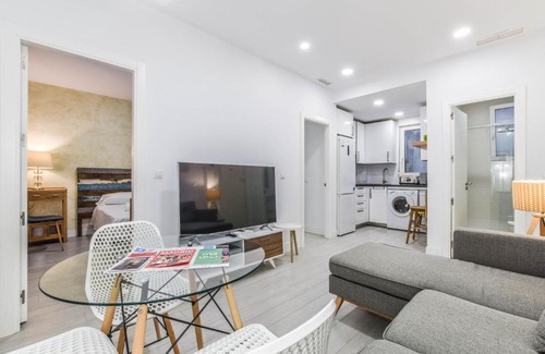 Ibiza Apartment | APARTAMENTO NARVAEZ-RETIRO