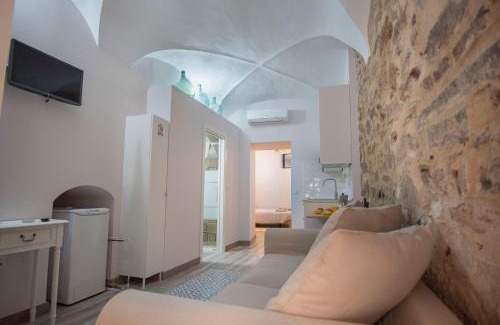 Caceres Old Town Apartment | Apartamento nuevo Casco Antiguo AT Postigo 20