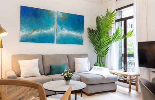 Castellana Apartment | Apartamento para 4 en Barrio de Salamanca (Diego de Leon II)
