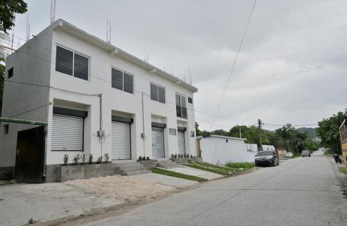 Flores Apartment | Apartamento Petenchel, por Aeropuerto Flores Peten 2