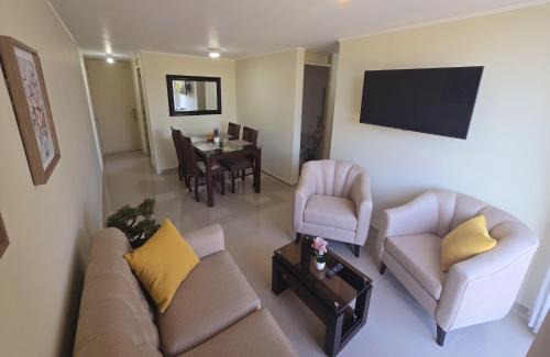 Pueblo Nuevo Apartment | Apartamento Premium frente a Universidad San Marcos para 4 pers en lima