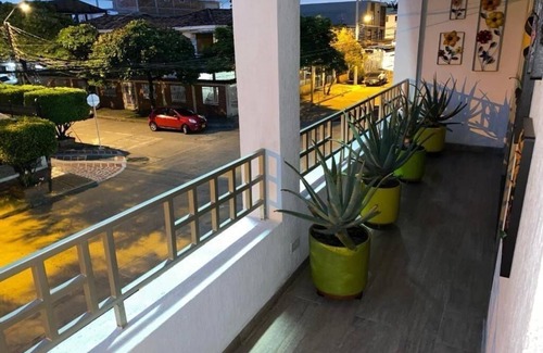 Cali Apartment | ⚜️Apartamento private Cali⚜️ On the second floor (ideal for a family trip) ✨