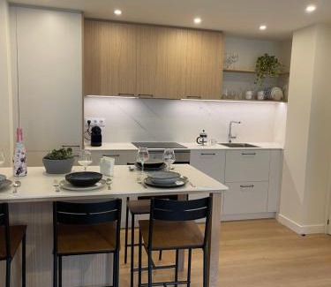 Mino Apartment | Apartamento R14 en Miño con 2 dormitorios, salón-cocina, 1 baño y zona de lavandería, situado cerca de las playas