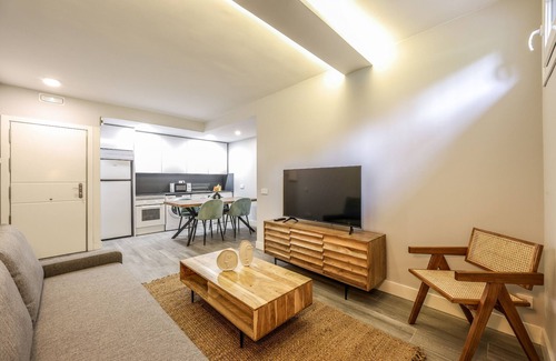 Concepcion Apartment | Apartamento reformado en Arturo Soria de alquiler temporal