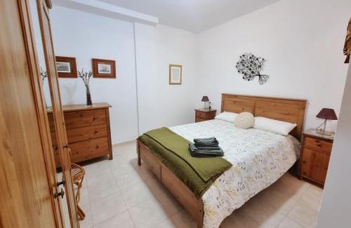 Mazagon Apartment | Apartamento rojo con vistas al mar