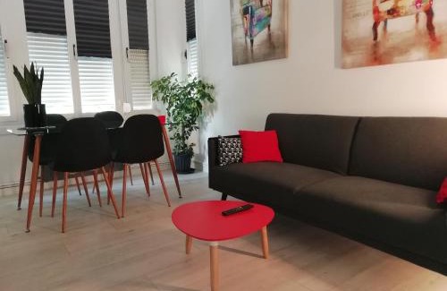 Logrono City Centre Apartment | Apartamento Somosierra a 5 minutos del centro histórico para 8 personas