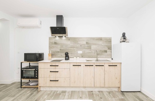 Rota House | APARTAMENTO TOM-ISI - Cozy Apartment in Rota with Free WiFi and 5 Minutes from the Beach