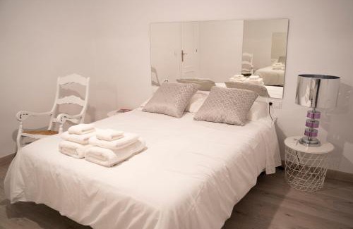 San Basilio Apartment | Apartamento turístico Calle San Basilio 6 patios