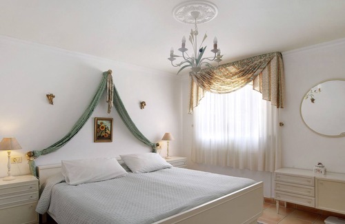 Bajamar Apartment | Apartamento vistas Bajamar close to the Beach with Sea View, Wi-Fi & Terrace