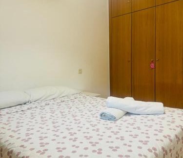 San Blas-Canillejas Apartment | Apartamentos aeropuerto Juan