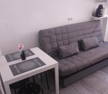 Poligono Alameda Apartment | apartamentos coris urban center