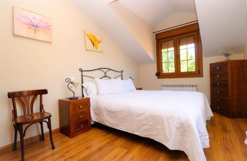 Arenas de San Pedro Apartment | Apartamentos El Retiro del Mirador by RetiroRural