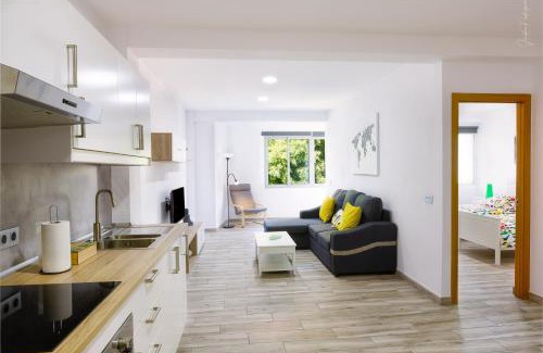 Los Llanos Apartment | Apartamentos Los Laureles