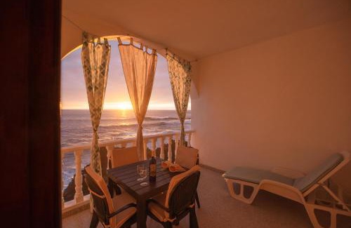 Los Llanos de Aridane Apartment | Apartamentos con vistas al mar en El Remo